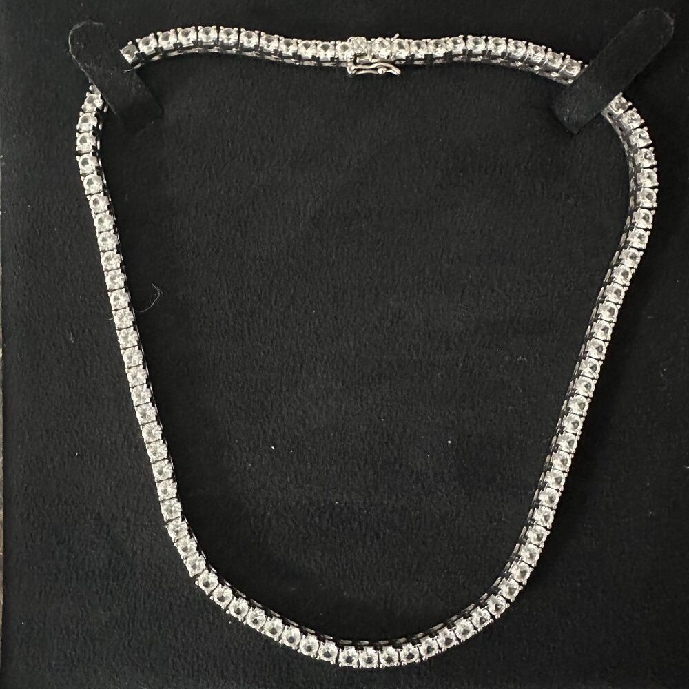 DORSEY KATE ROUND CUT, LAB WHITE SAPPHIRE SILVER RIVIÈRE NECKLACE